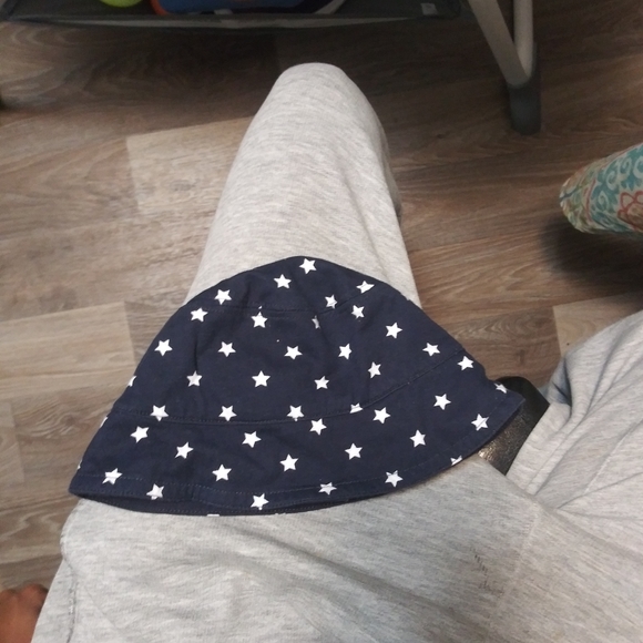 Bucket hat - Picture 6 of 6